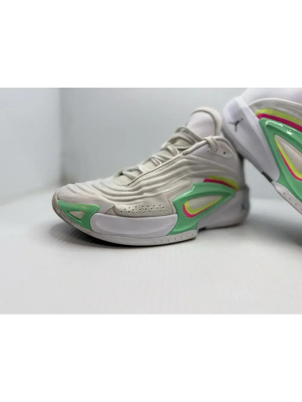 Jordan product men